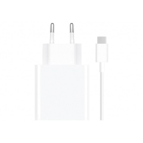 Szybka ładowarka sieciowa USB-A do USB-C Travel Charger Combo 67W - biały Szybka ładowarka sieciowa USB-A do USB-C Travel Charger Combo 67W - biały