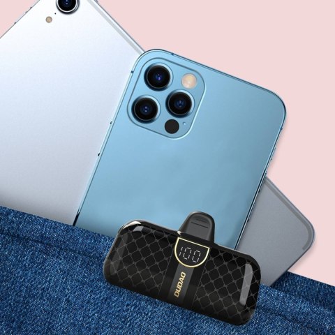 Mini powerbank 5000mAh do telefonu 2x USB-C - czarny Mini powerbank 5000mAh do telefonu 2x USB-C - czarny